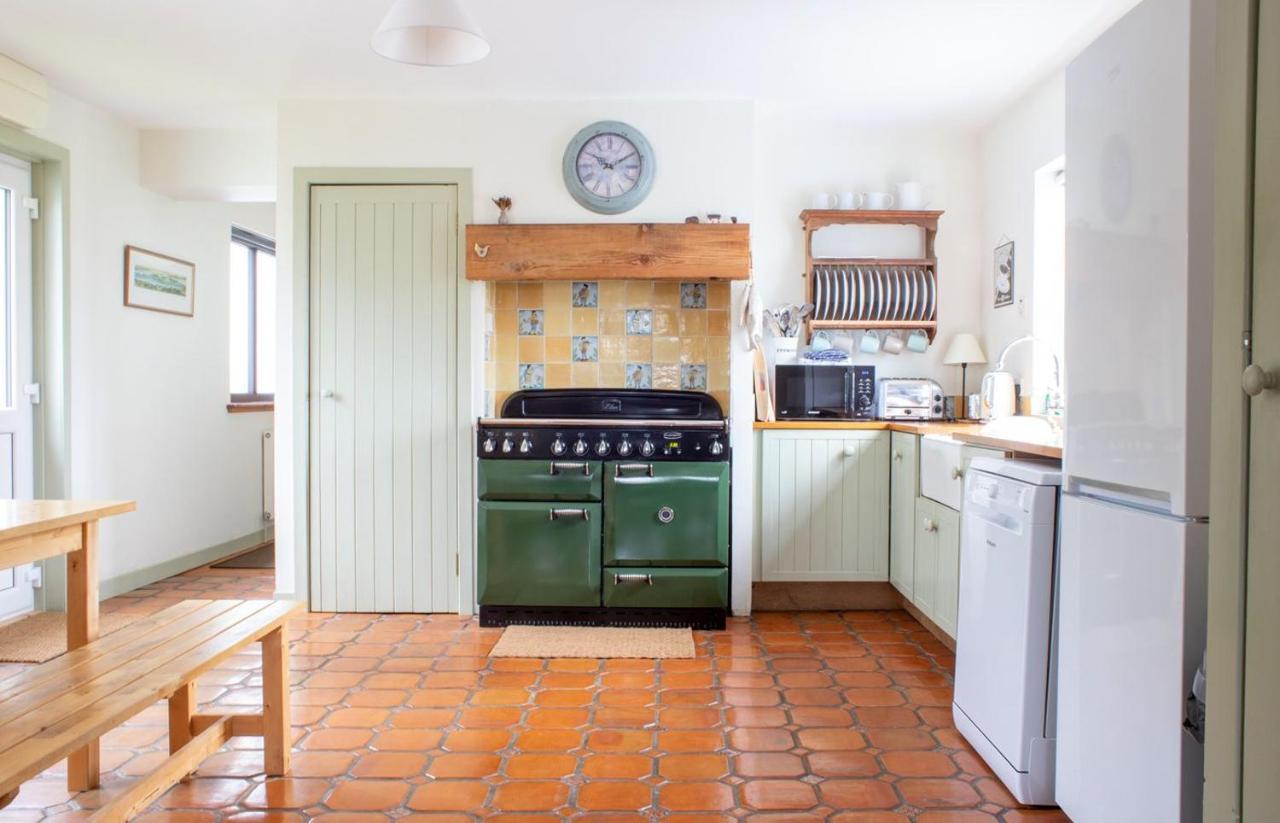 Ploughman'S Cottage Edinbane Экстерьер фото